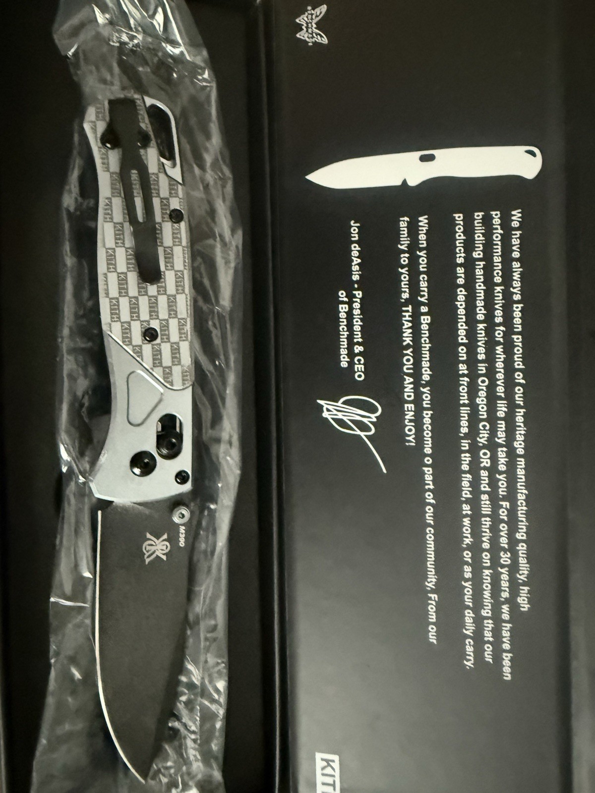 Benchmade KITH 560 Pocketknife Manual Liner Lock Drop Point Plain Silver/Black
