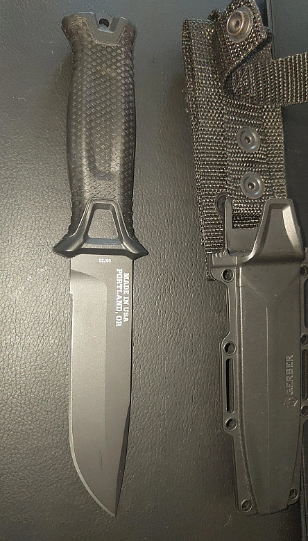 Gerber Black StrongArm Knife Fixed Blade Plain Edge Tactical Sheath New