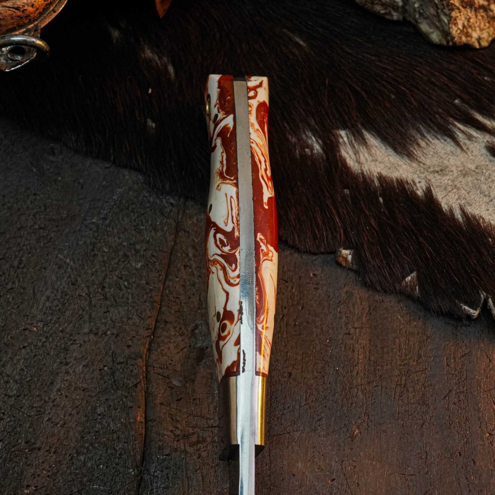 8.8″ Clip Point Knife Damascus Steel Hunting EDC Full Tang Blade Resin Handle