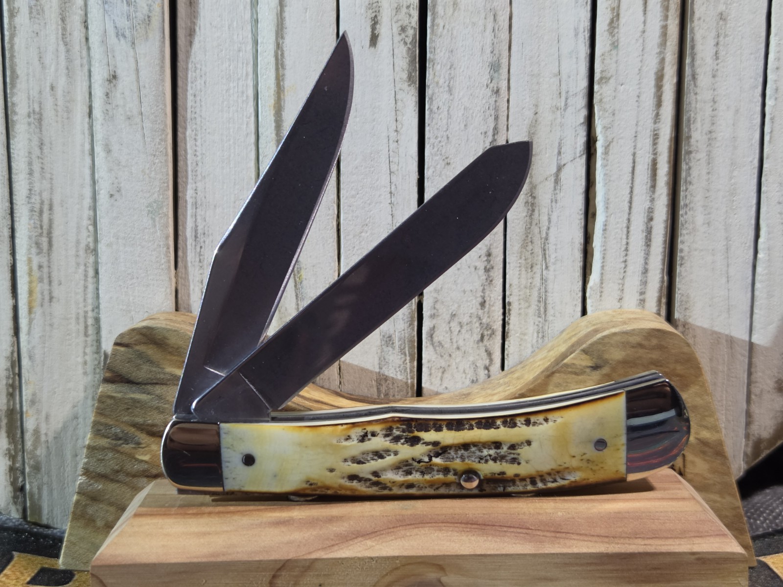 Bear & Son Cutlery USA India Stag Full Size Trapper Knife with Box New