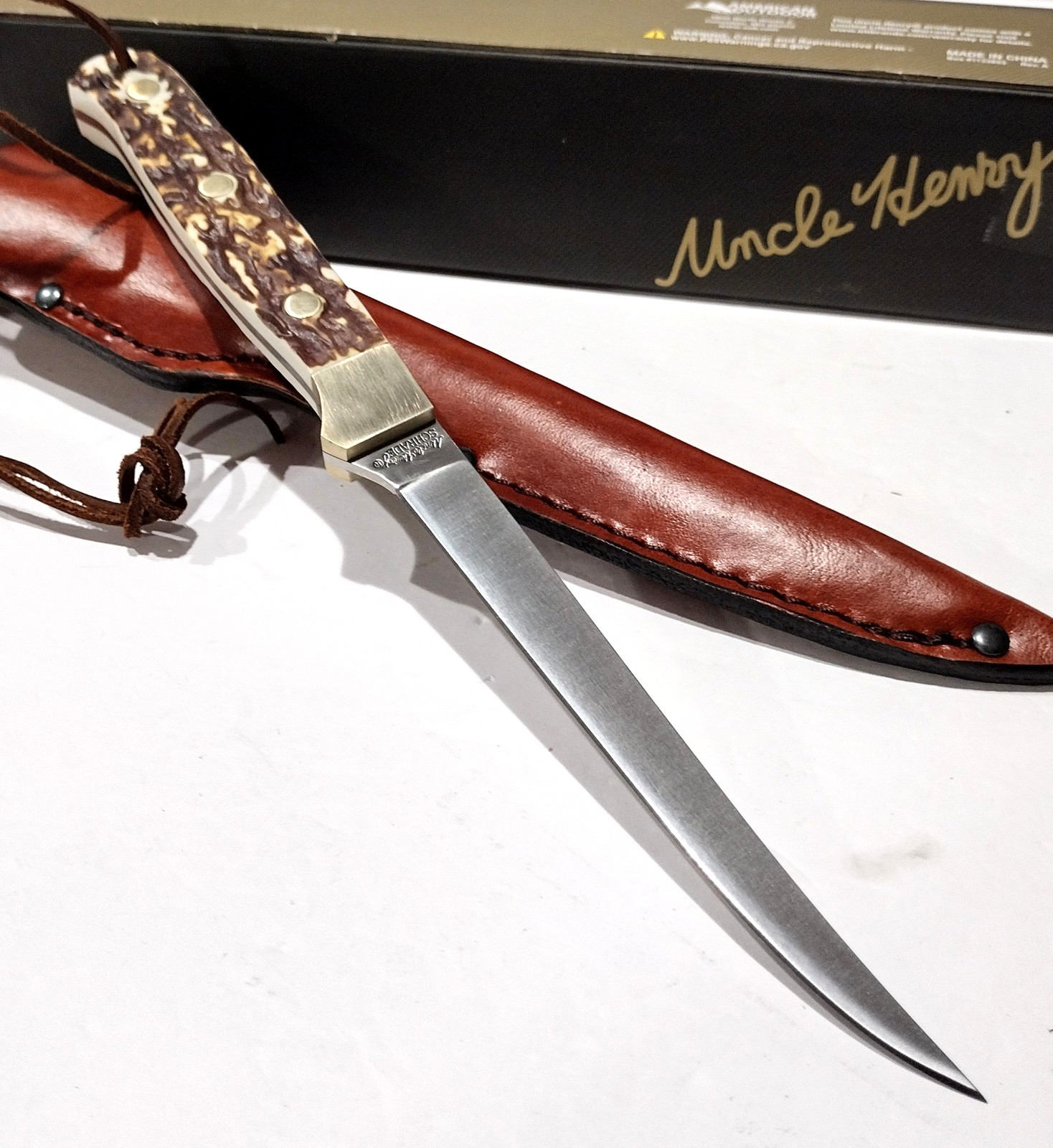 Schrade Uncle Henry Staglon Fish Fillet Knife + Brown Leather Sheath 168UH