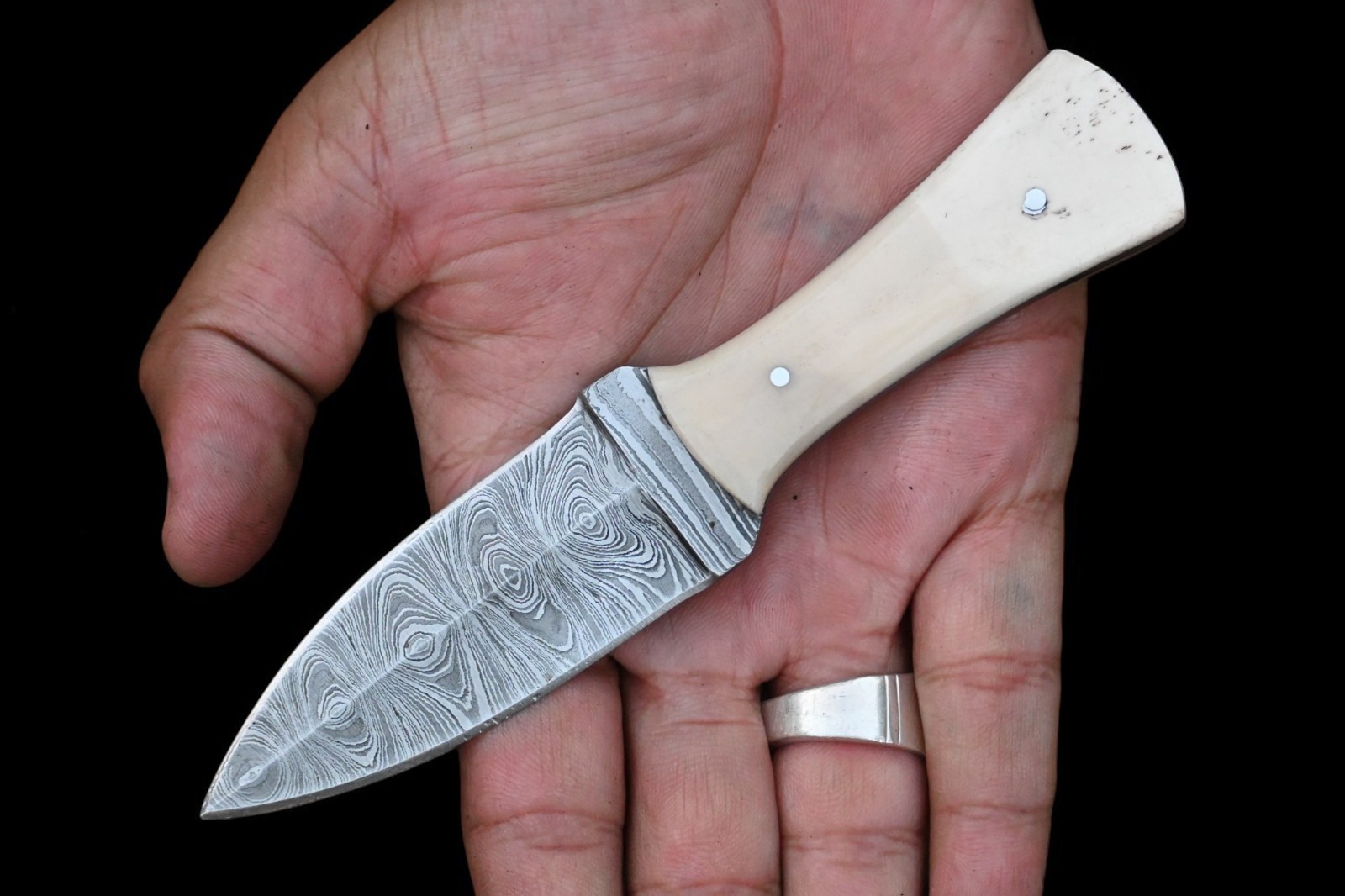 CUSTOM MADE FORGED DAMASCUS STEEL THROWING BOOT KNIFE CAMEL BONE HANDLE 868