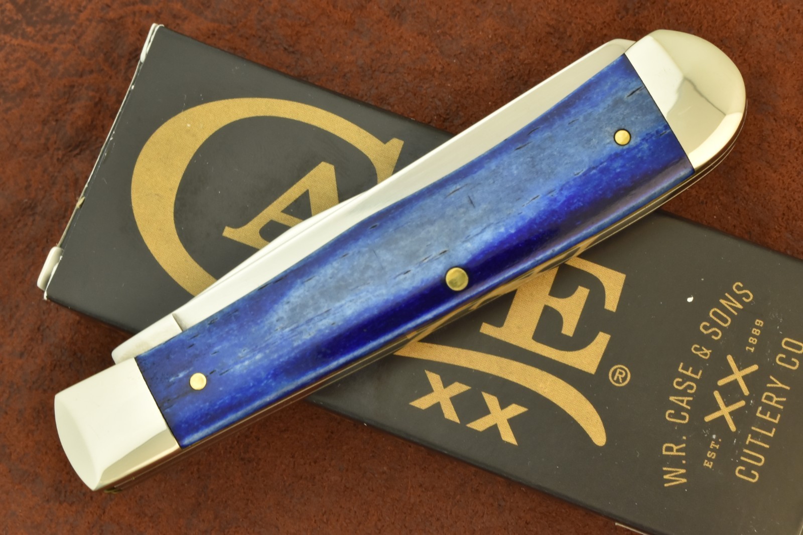 CASE XX USA 2024 BRICKED BRICK SMOOTH BLUE BONE TRAPPER KNIFE 6254 SS RARE 33139
