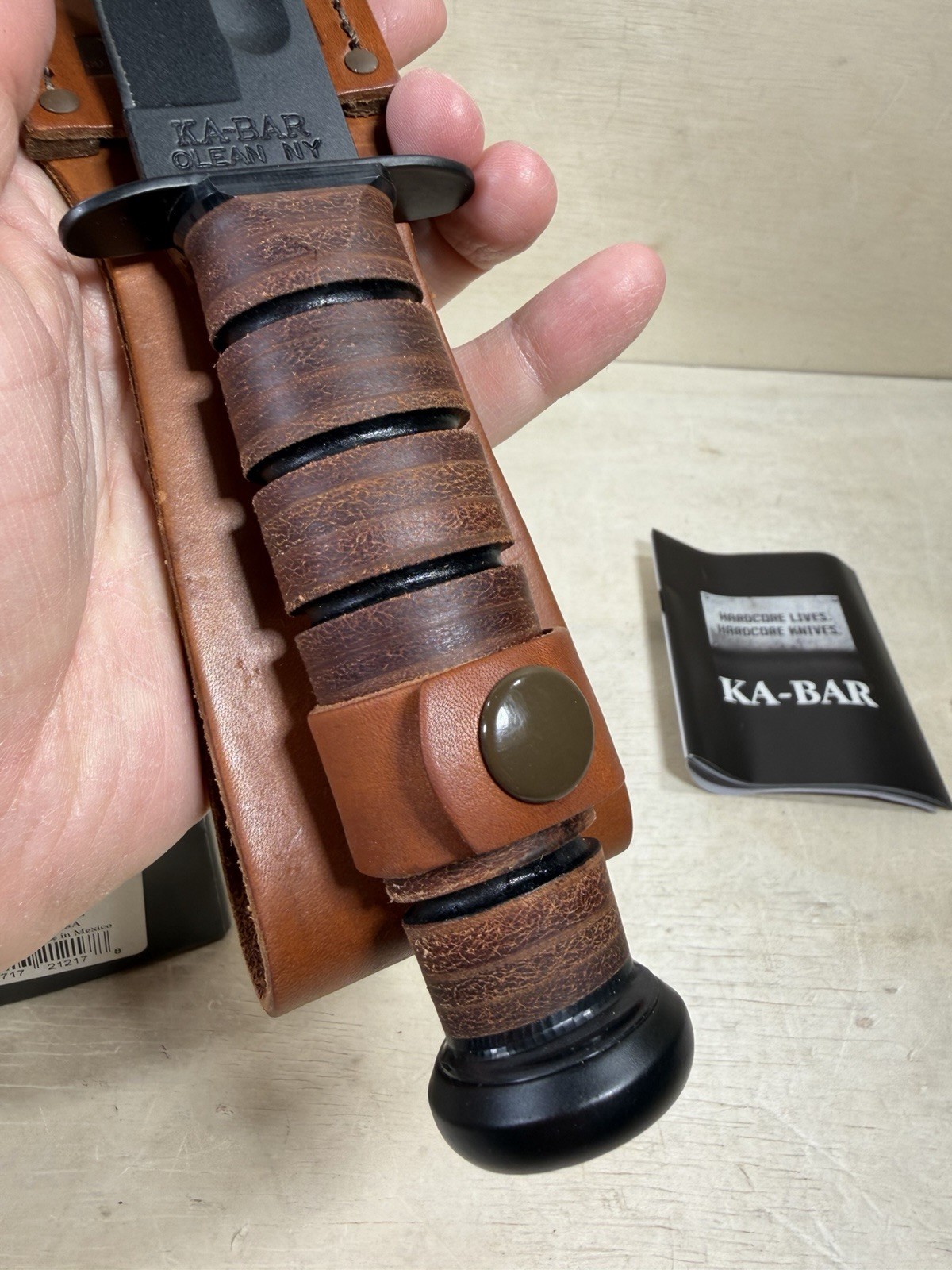 Vintage Ka-Bar Fixed Blade Knife w/ Leather Sheath USMC Marines Miltary