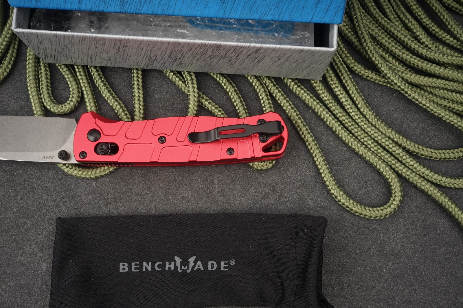 Benchmade 535 Bugout S30V Red Aluminum Handle AXIS Lock EDC Folding Knife