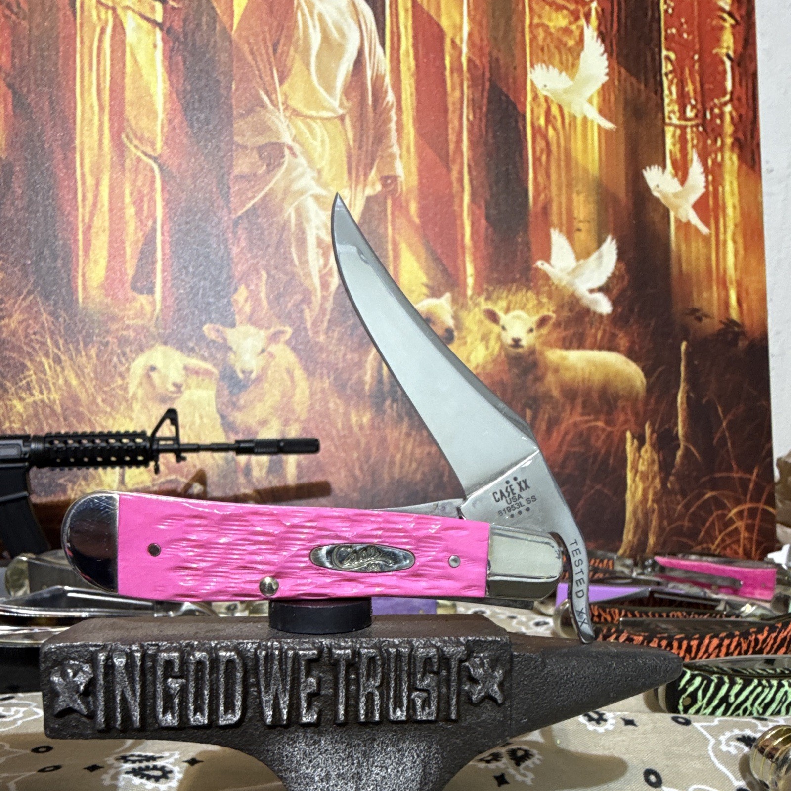 Case XX Woot Custom “Madam Case” Pink Peach Seed Jig Russlock