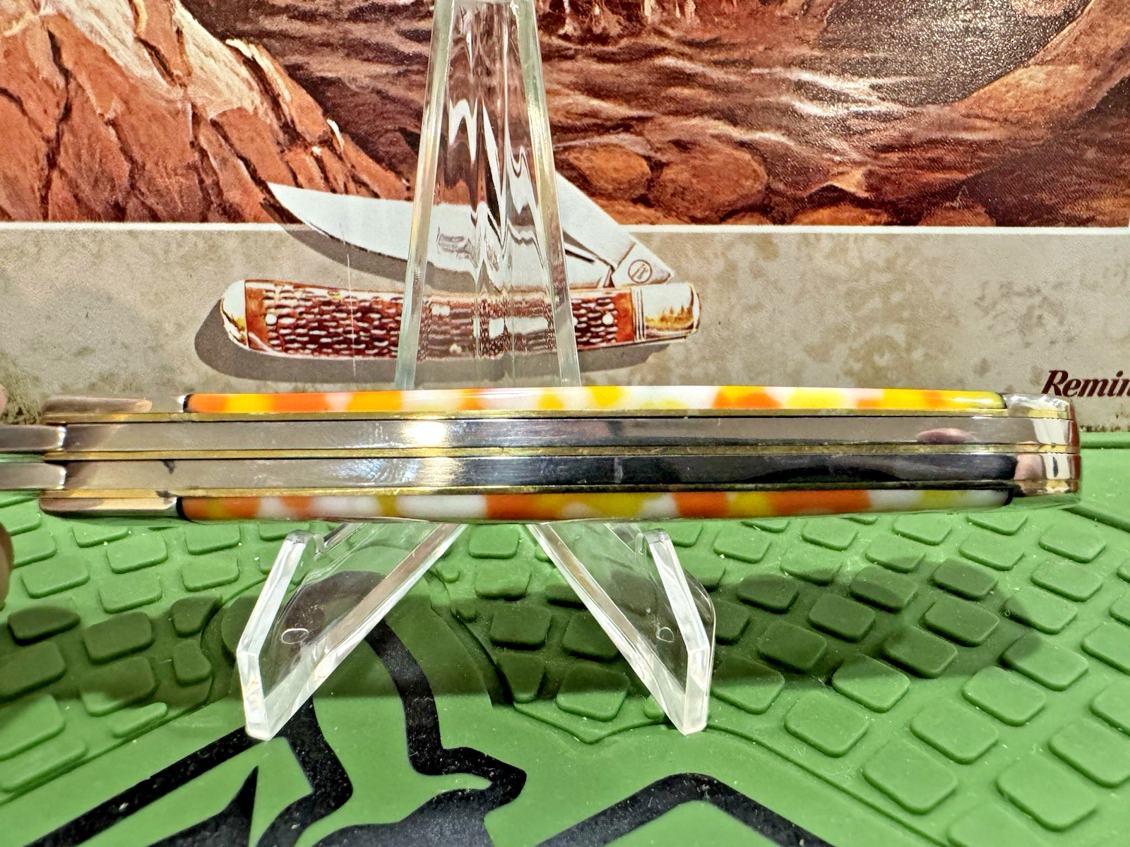 2024 Case Candy Corn Kirinite Smooth Trapper 10254 SS (No 53750) – NIB