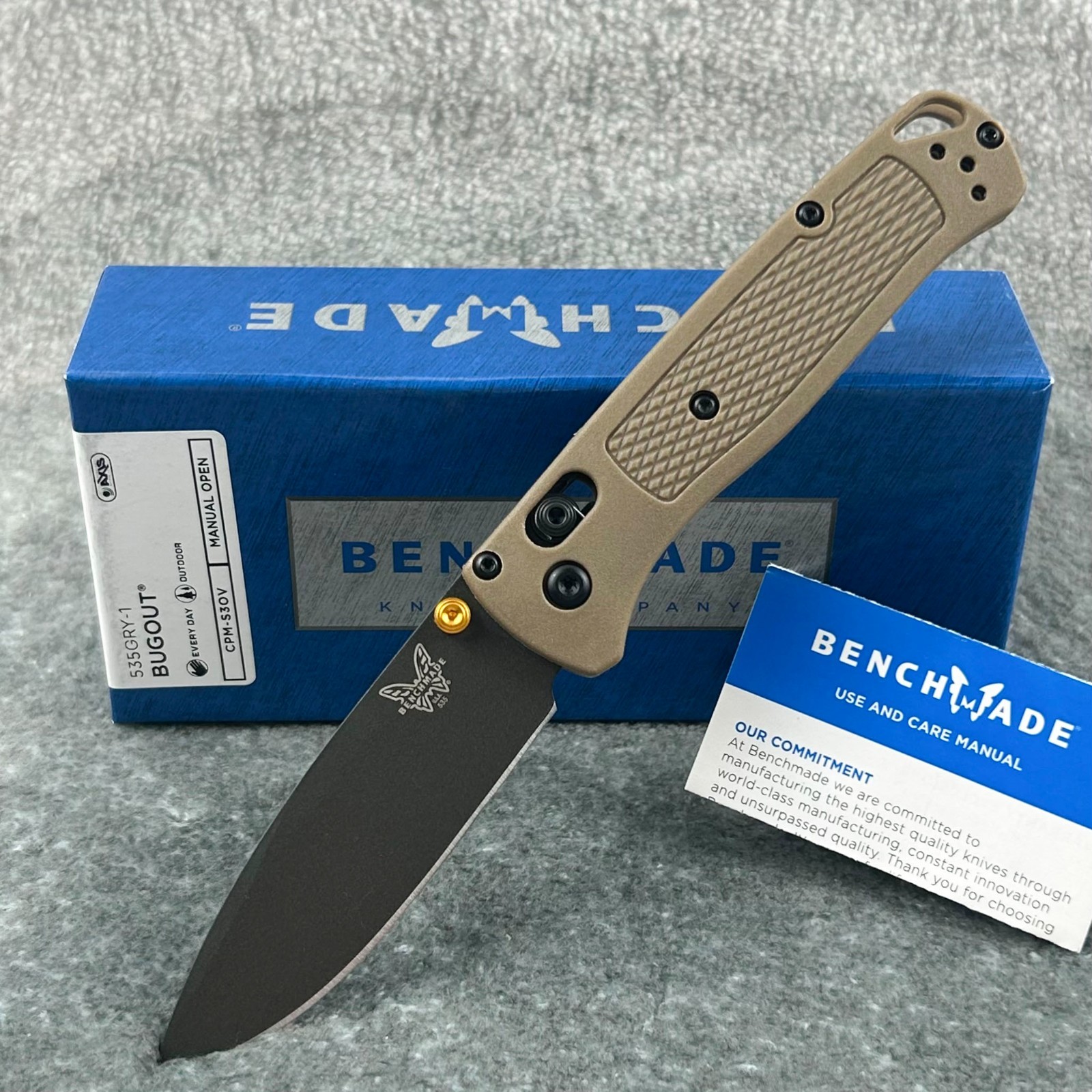 Benchmade 535GRY-1 Bugout AXIS CPM-S30V Folding Knife 3.24″ Gray Handle