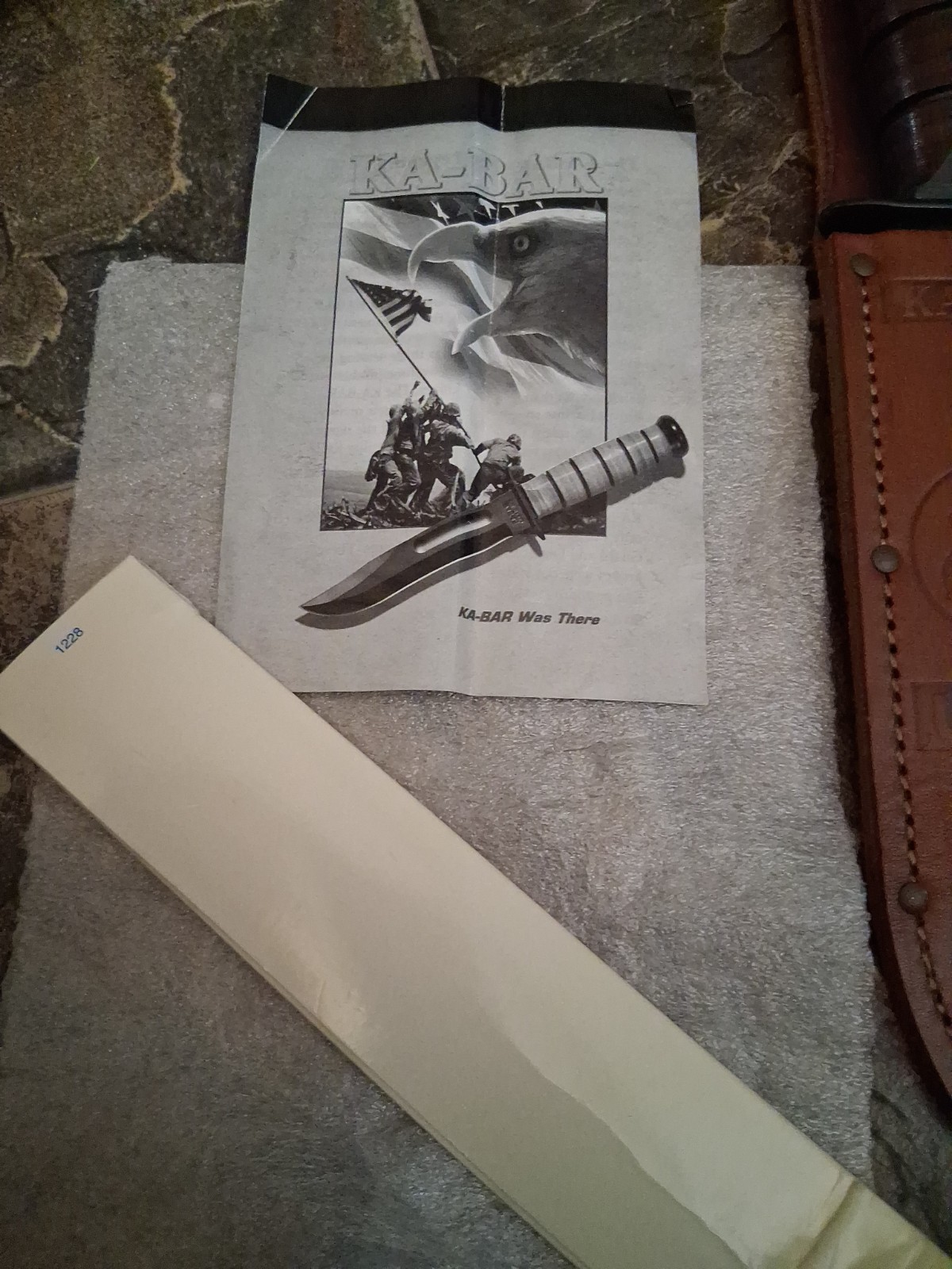 Vintage Ka-Bar USMC Fighting Knife 02-1217 w/ Box & Paperwork Olean NY Combat