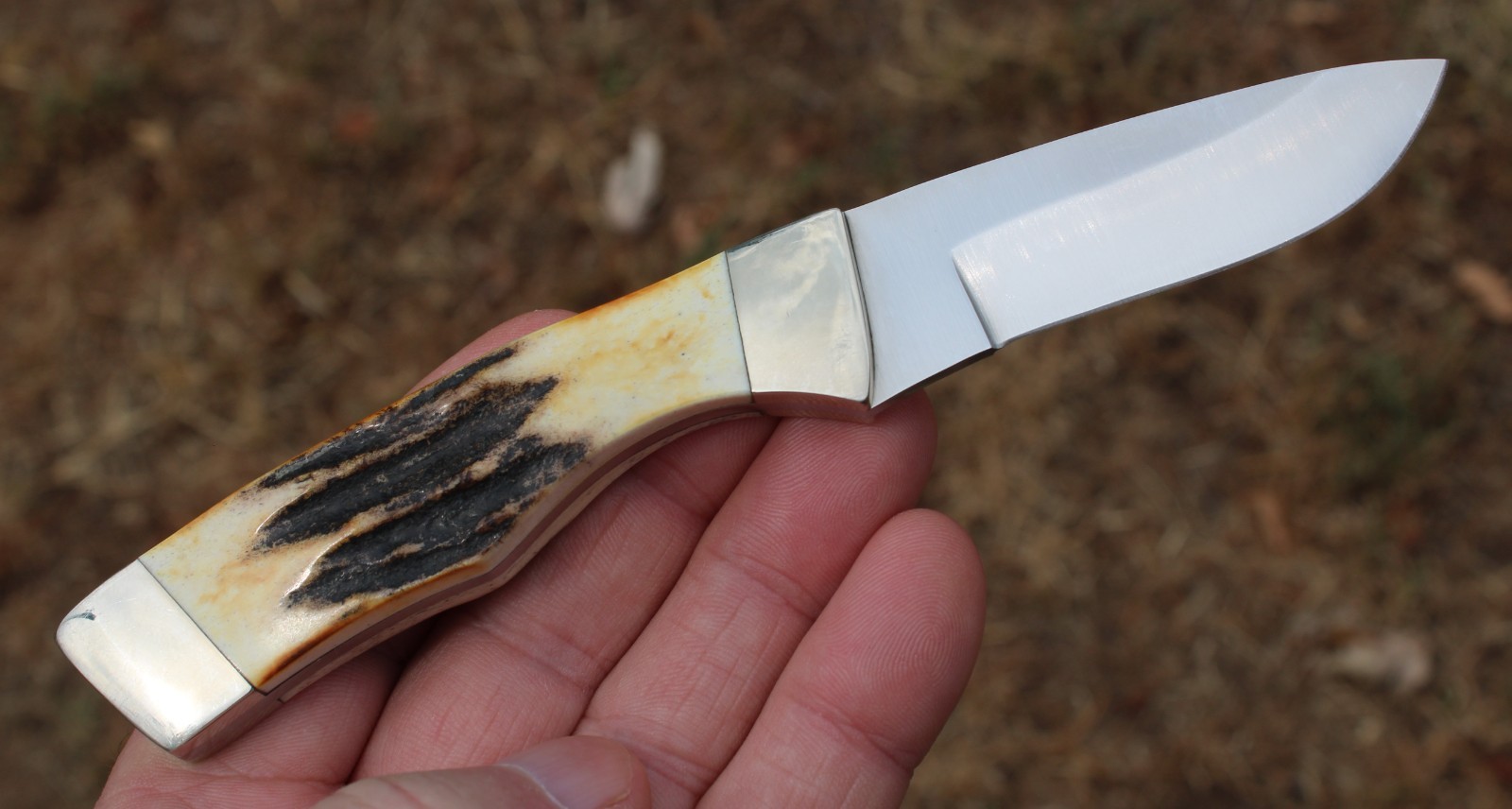 Bear MGC Fixed Blade Knife 6 1/2″ 580 Hunter India Stag Handle With Box & Sheath