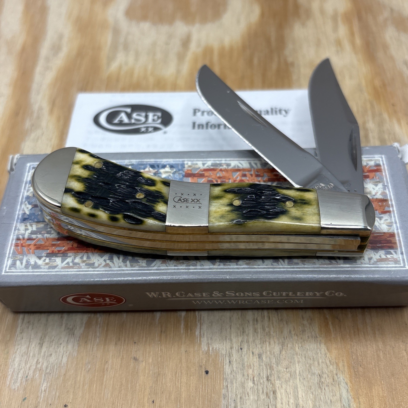Case XX 2020 TB62110 Tony Bose Green Bone Cigar Band Saddlehorn Knife NIB