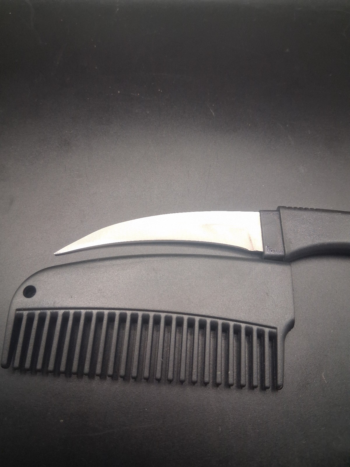 Karambit Comb Handle Knife Sheath Included Stainless Steel Blade Black