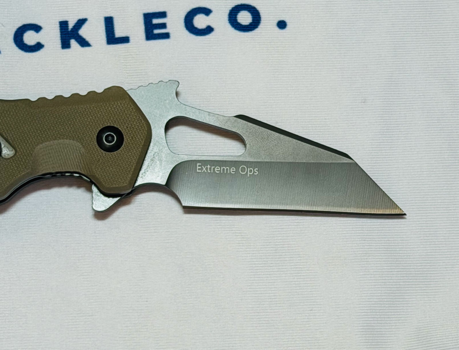 Smith & Wesson M&P Extreme Ops Karambit Tanto Blade G10 FDE Folder Knife 1147102
