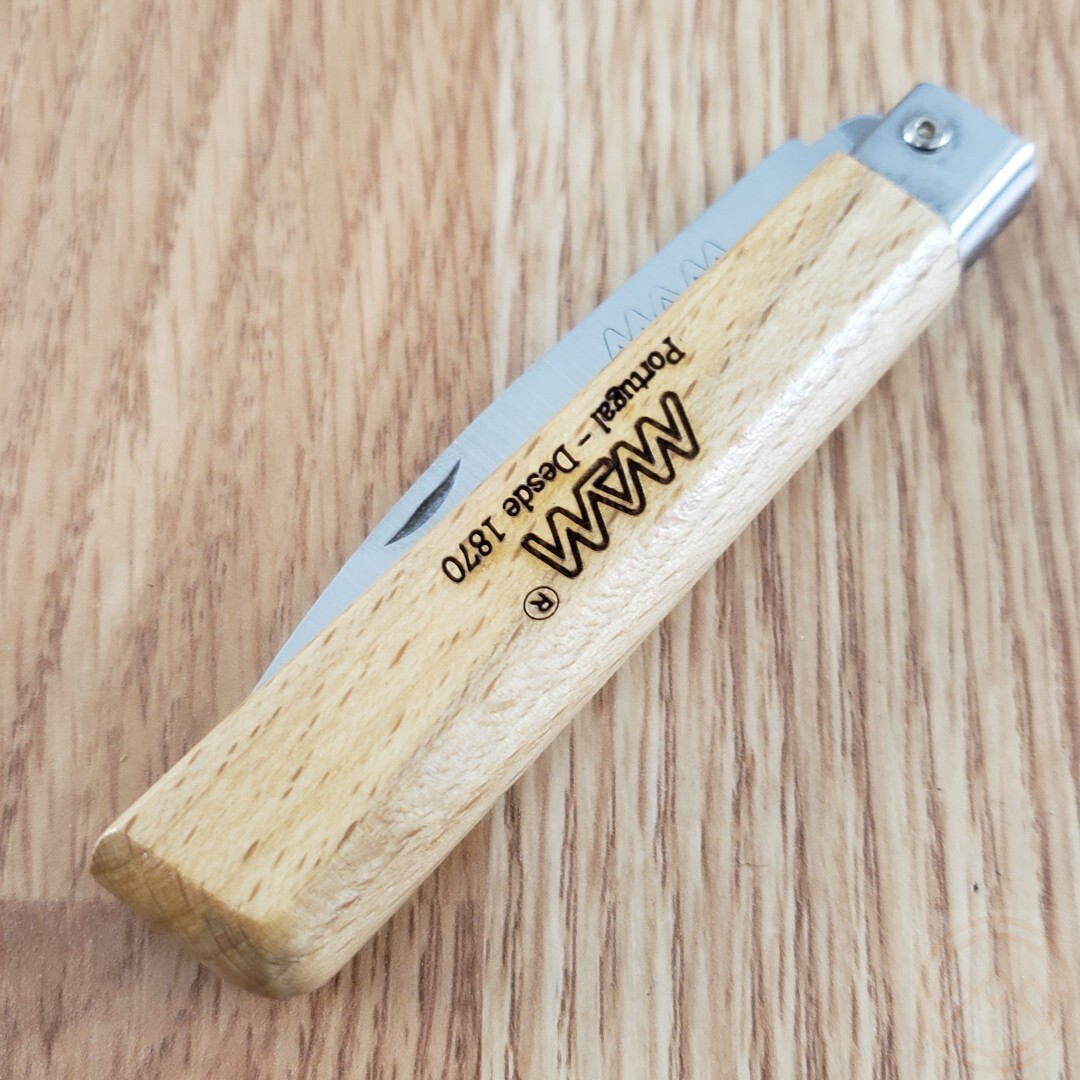 MAM Medium Folder Folding Knife 3.25″ Stainless Steel Blade Beechwood Handle