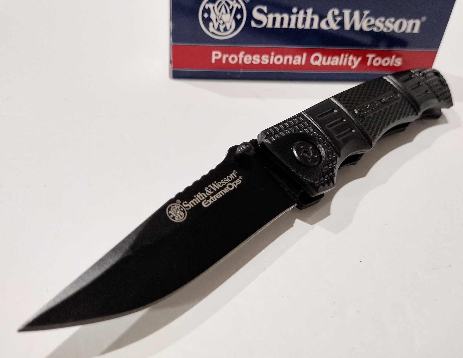 Smith & Wesson Black Extreme Ops Linerlock Tactical Folding Pocket Knife SWEX3