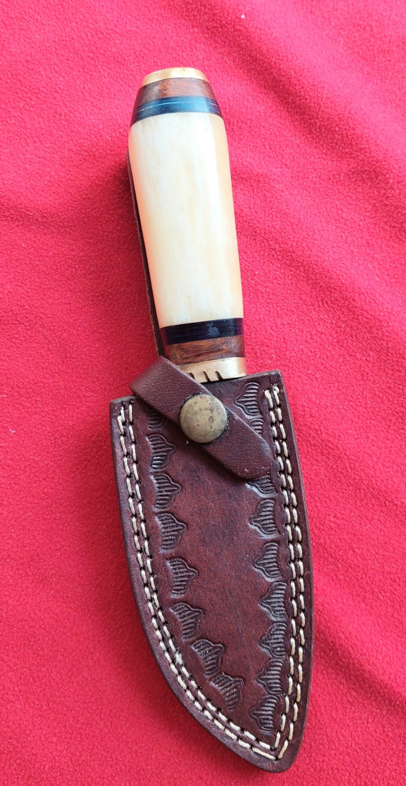 8.5″ Handmade Every Day Carry , Damascus Steel, Bone Grip & Leather Sheath
