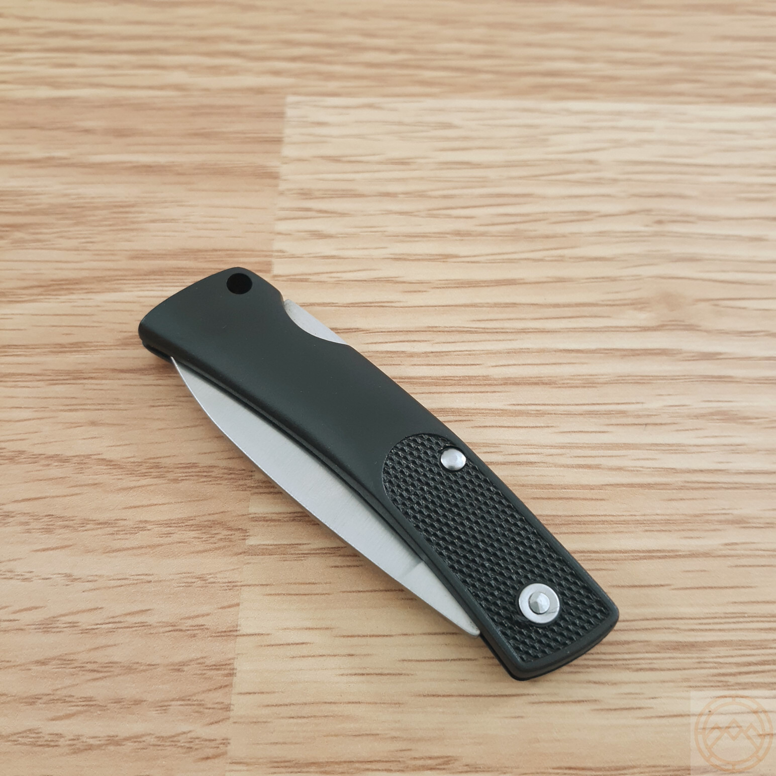 Schrade Imperial Folding Knife 2.25″ Stainless Steel Blade Black Plastic Handle