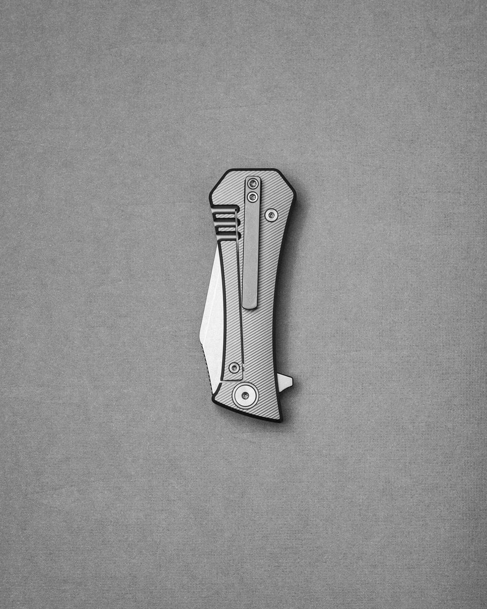 Auxiliary Manufacturing Folding Knife 2.75″ M390 Steel Blade Titanium Handle