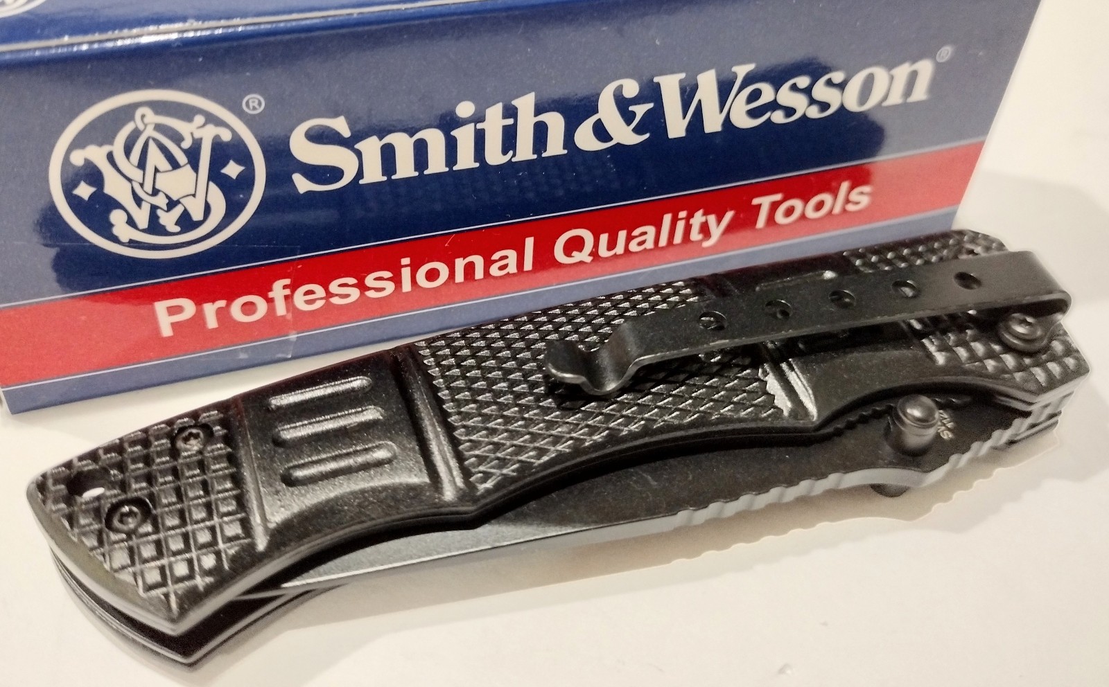 Smith & Wesson Black Extreme Ops Linerlock Tactical Folding Pocket Knife SWEX3