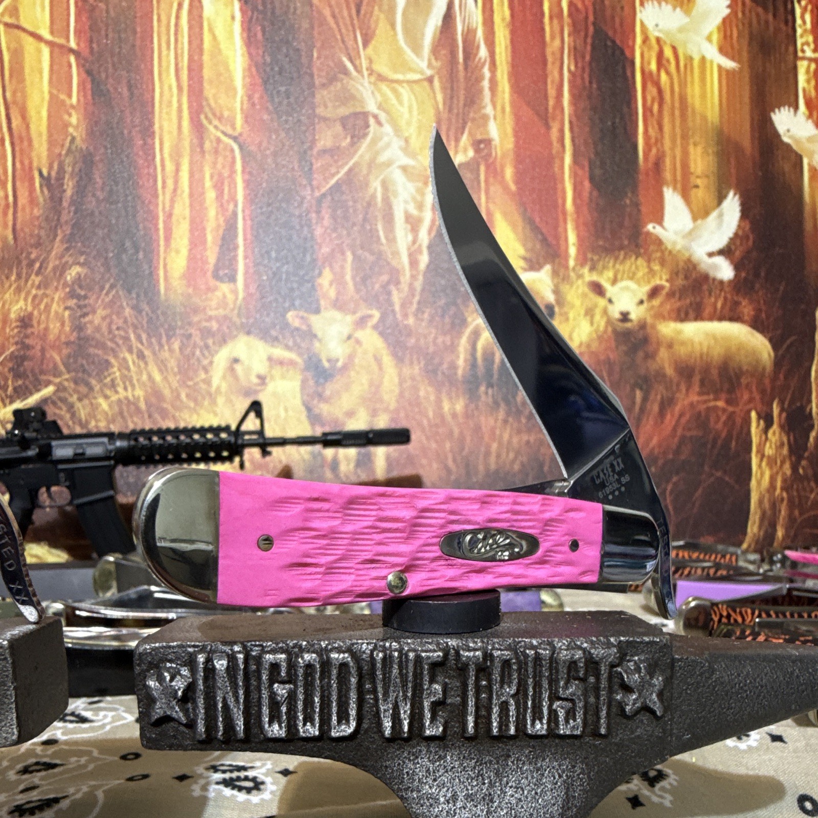 Case XX Woot Custom “Madam Case” Pink Peach Seed Jig Russlock