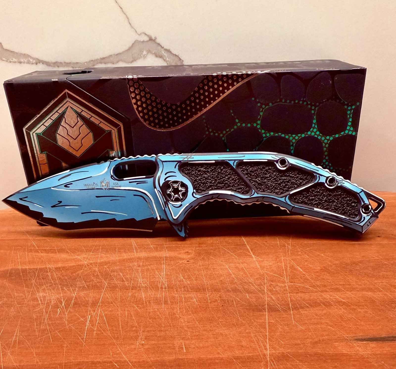 Heretic Medusa Manual Recurve Cel Shading Turquoise MagnaCut Framelock BNIB