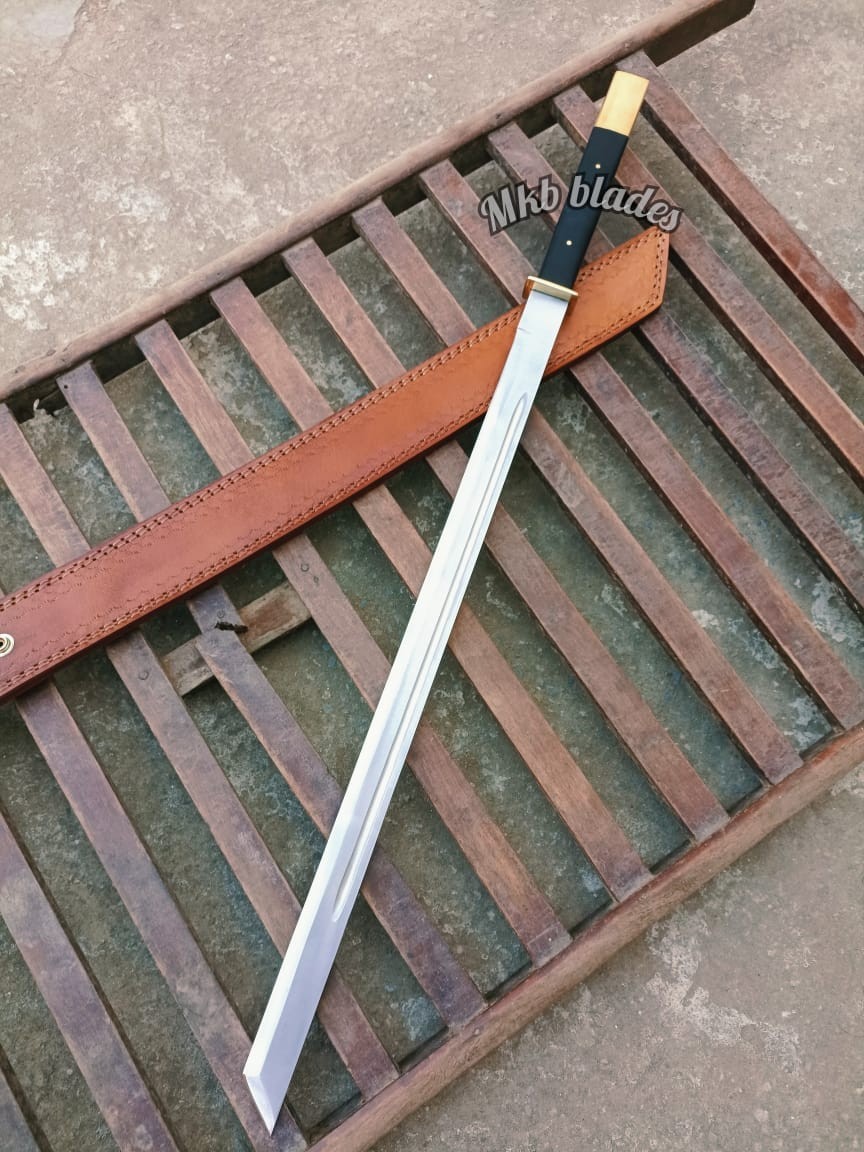 CUSTOM HANDMADE D2 STEEL SWORD HUNTING TANTO SWORD WITH SHEATH