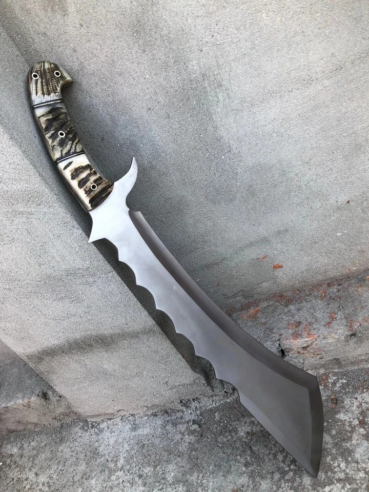 CUSTOM HANDMADE D2 TOOL STEEL HUNTING 24 INCHES RAM HORN HANDLE