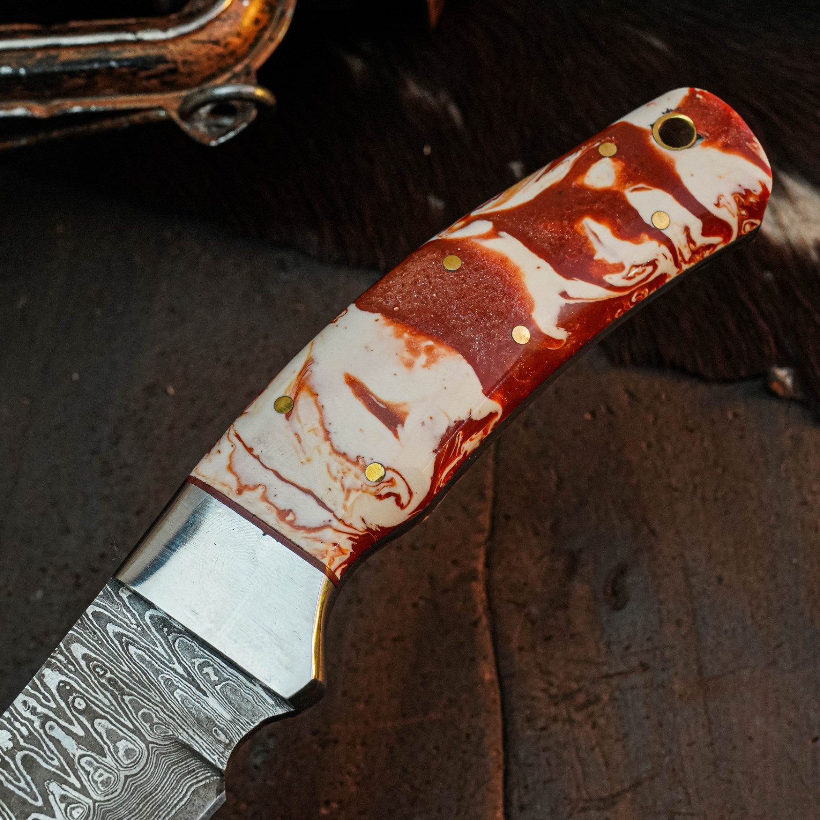 8.8″ Clip Point Knife Damascus Steel Hunting EDC Full Tang Blade Resin Handle