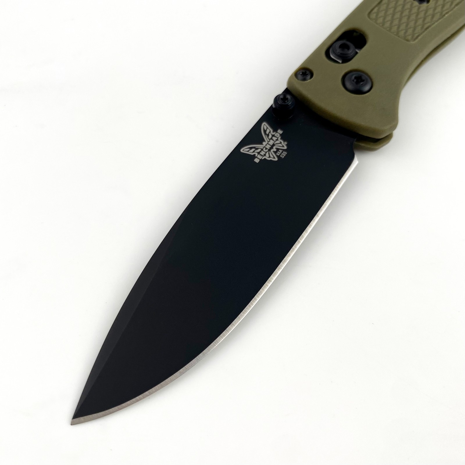 Benchmade 535 Bugout Green CF-Elite Handle CPM-S30V Blade Folding Knife