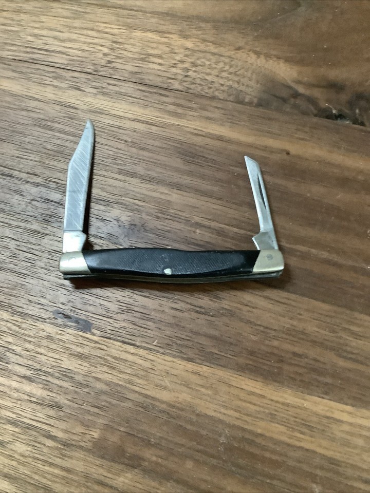 Buck 305 Lancer 2.75″ Closed Black Delrin SS Pocket Knife Made In USA 1972-86