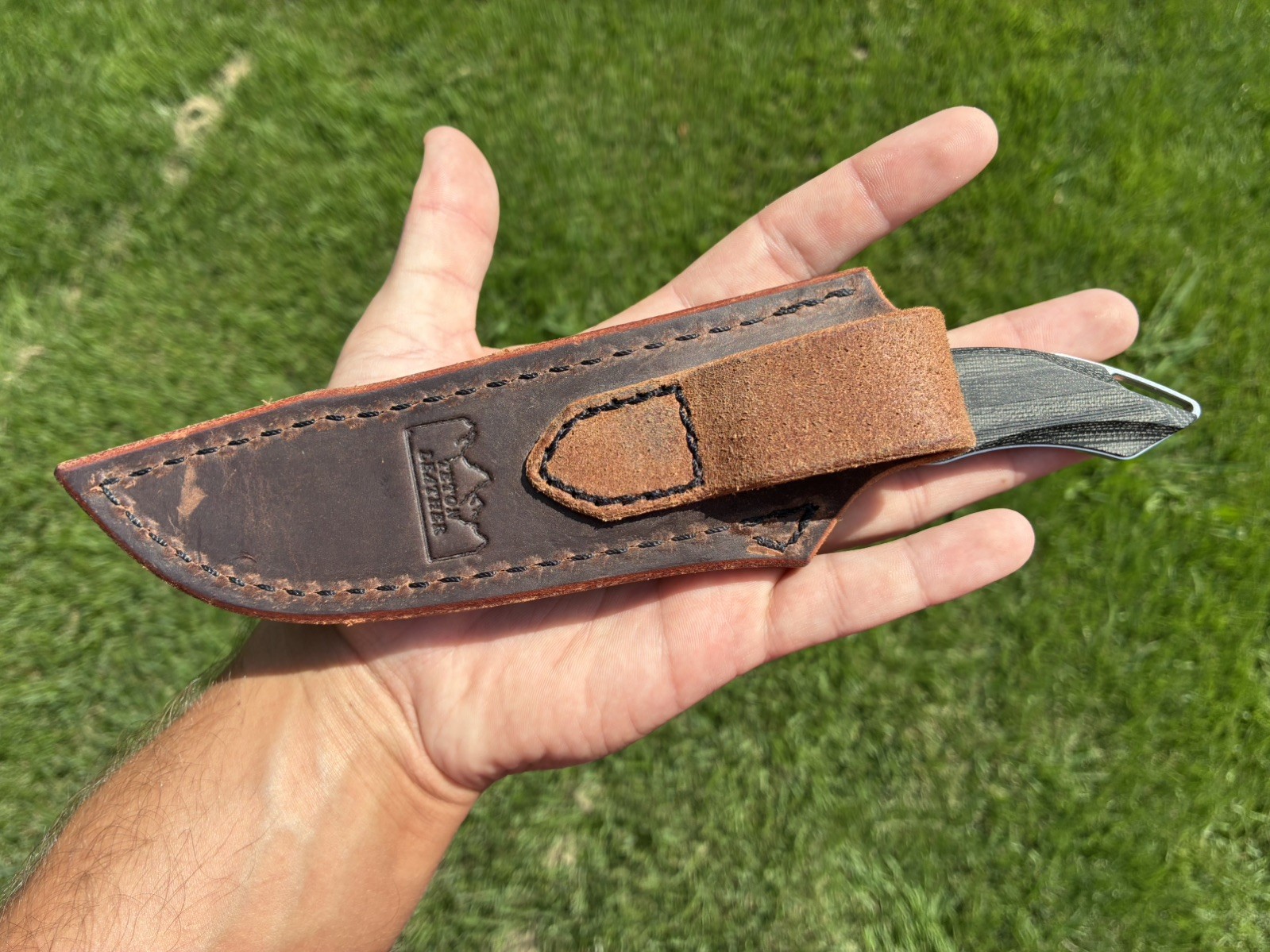 Koenig Helo Magnacut w/ leather sheath