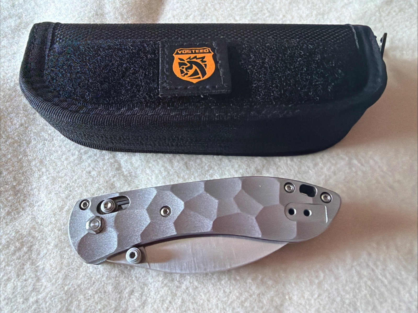 Vosteed Mini Knightshade Gray Sculpted Aluminum Handle 154CM Steel Blade A0213