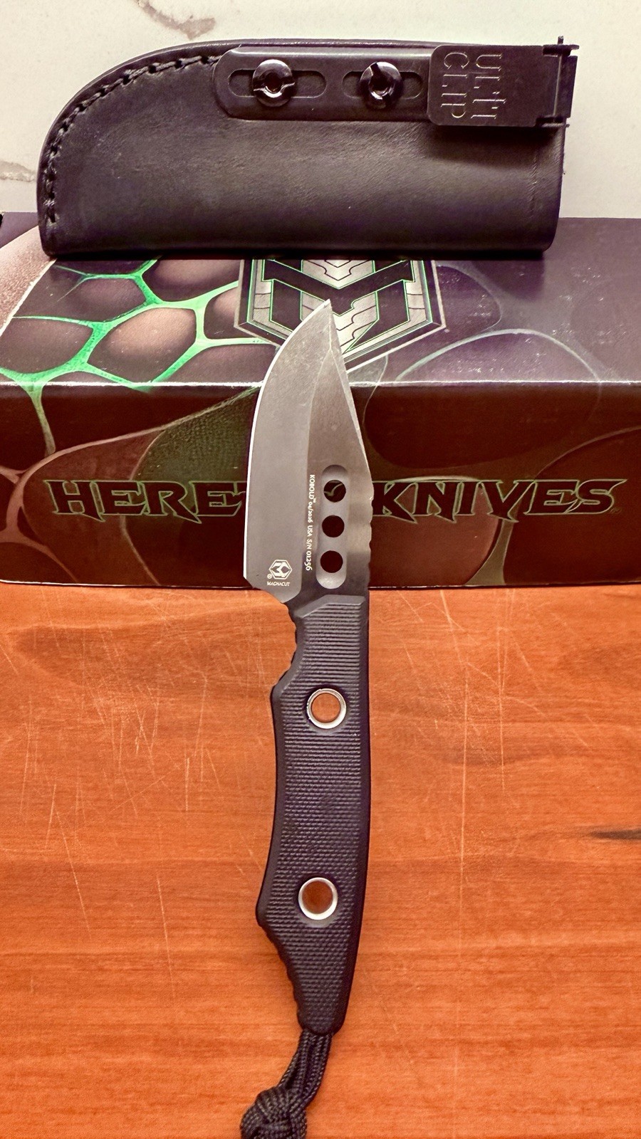 Heretic Kobold Fixed Blade Bowie DLC Black G10 MagnaCut USA Leather Sheath BNIB