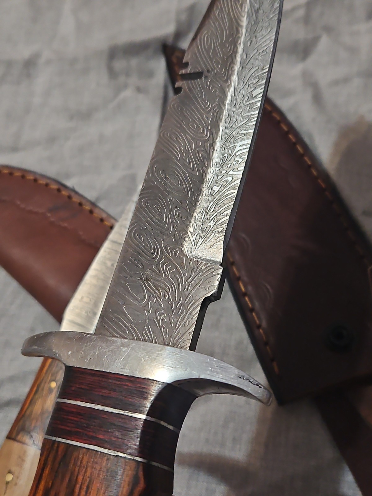 12.5 » Damascus Bowie Knife and 7″ Sidekick Buddy