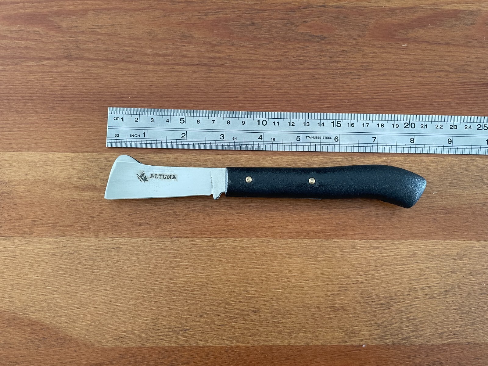 2.8″ Stainless Steel Grafting Field Knife Fixed Blade Plastic Handle From Spain