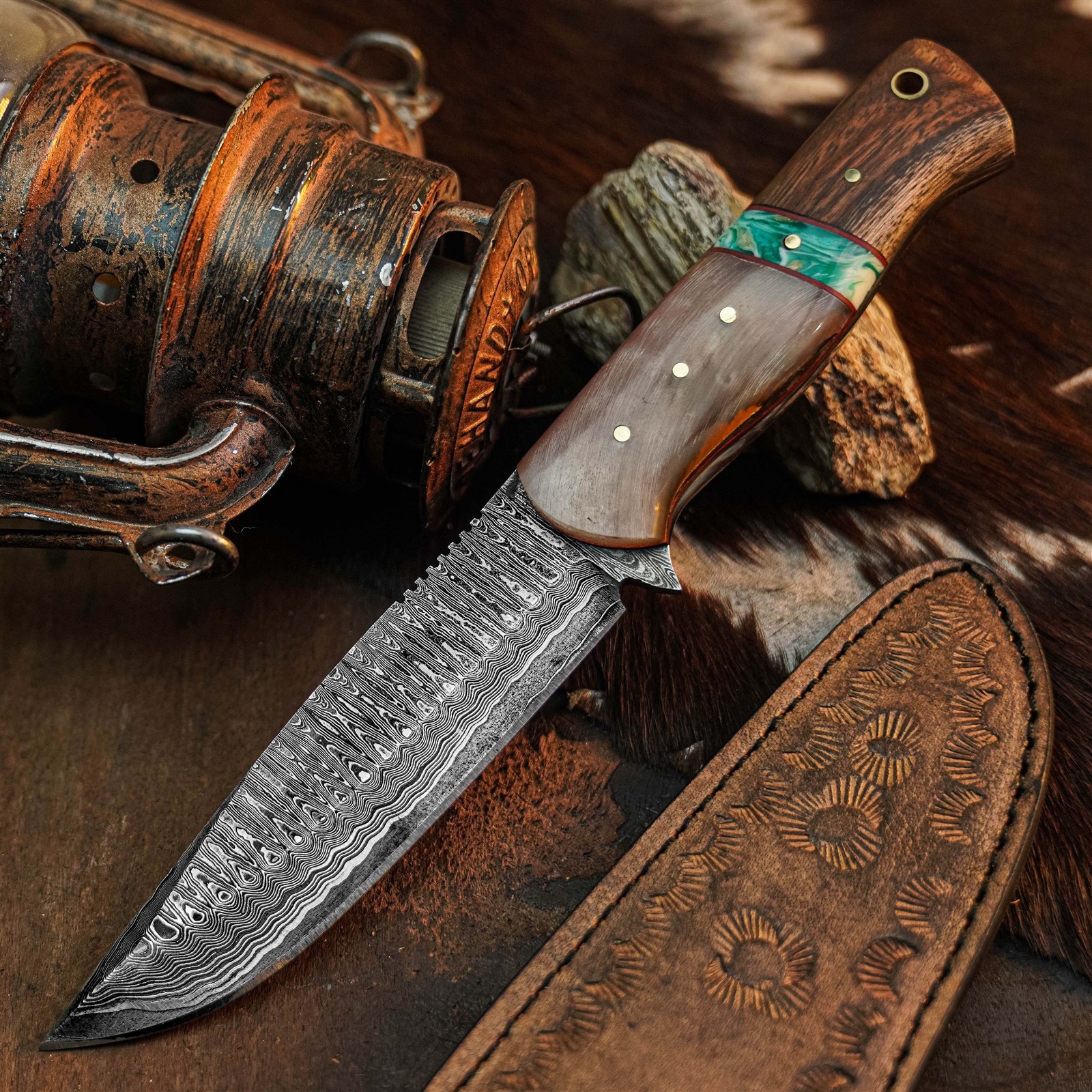 9.4″ Damascus Camping EDC Knife Full Tang Horn Handle Fix Blade + Sheath