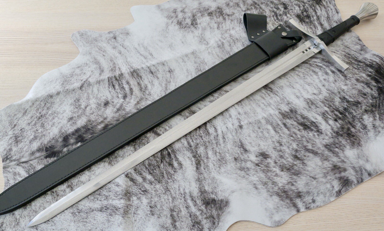 45” Medieval Longsword Two Handed Razor Sharp 7mm Thick Blade SHARP Double Edge