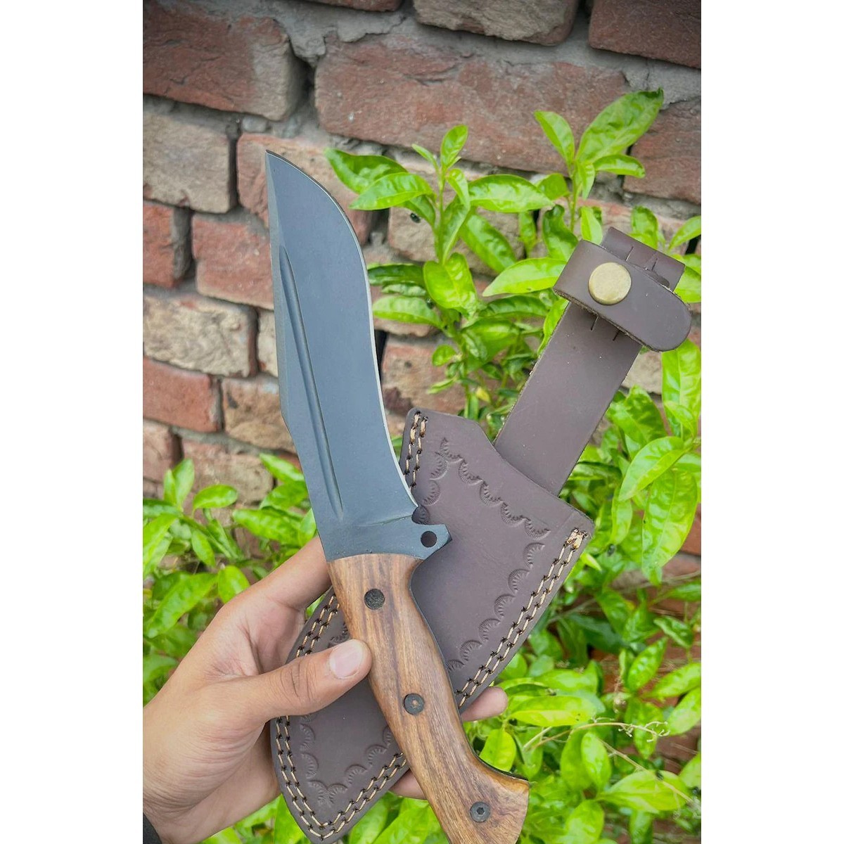 Handmade D2 Steel Hunting Bowie Knife Bushcraft Survival Outdoor Camping Tool