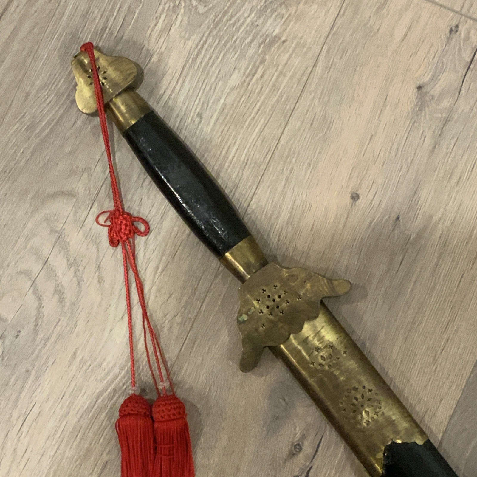 Chinese Sword Jian With Wooden Scabbard and Brass Fittings Tai Chi Kung Fu Wushu