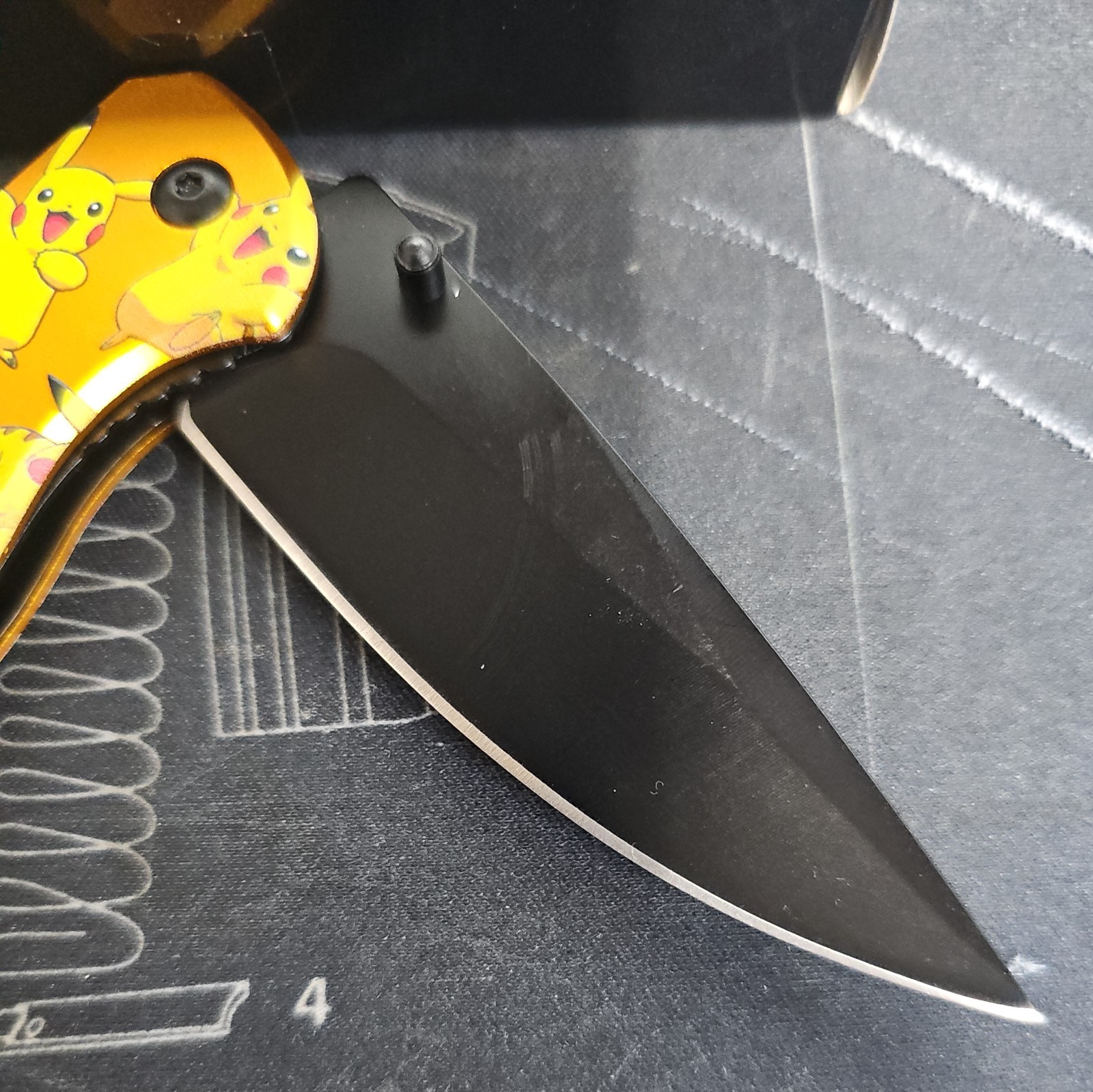 Pokemon Pikachu Drop Point Folding Pocketknife Liner Lock Clip #30