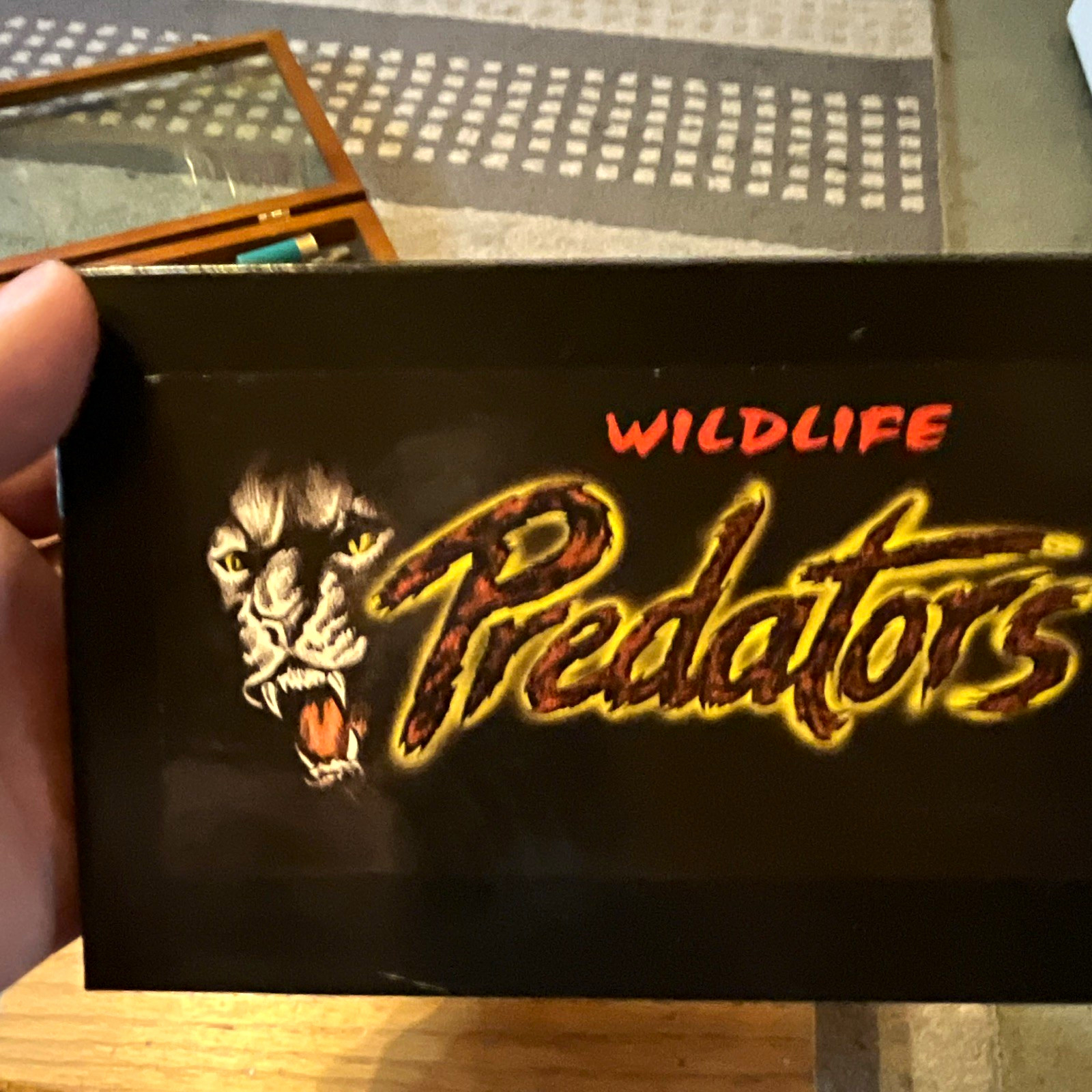 Wildlife Predators Wolf 2000 2-Blade SS Slipjoint Pocketknife Yellow Handle