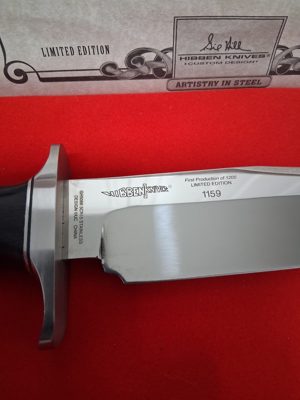 GIL HIBBEN’s ARIZONA BOWIE KNIFE with SHEATH &BOX 15 1/2″long! NEW Condition!!