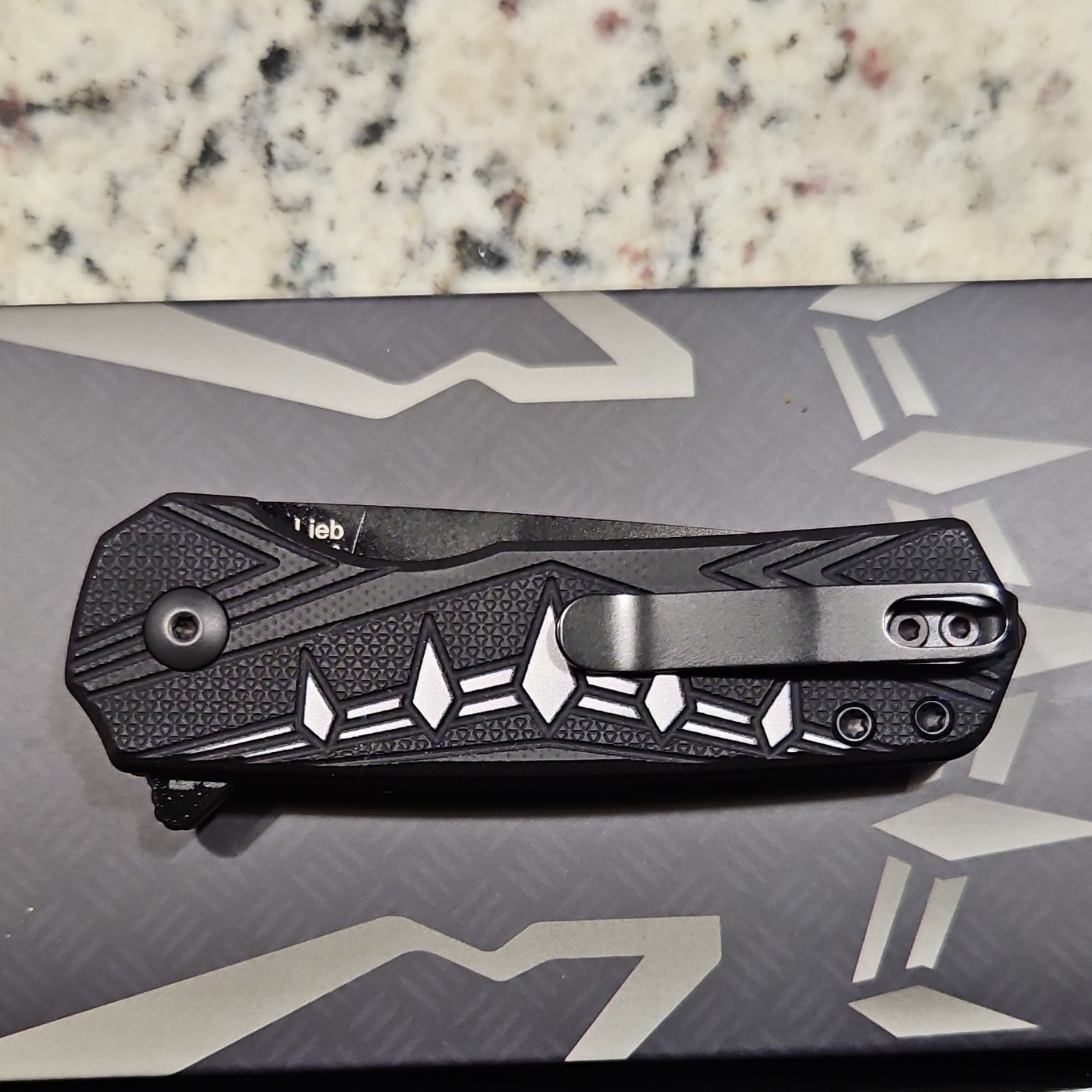 Kizer Lieb Black Panther Nitro-V Drop Point Plain Edge G10 Liner Lock