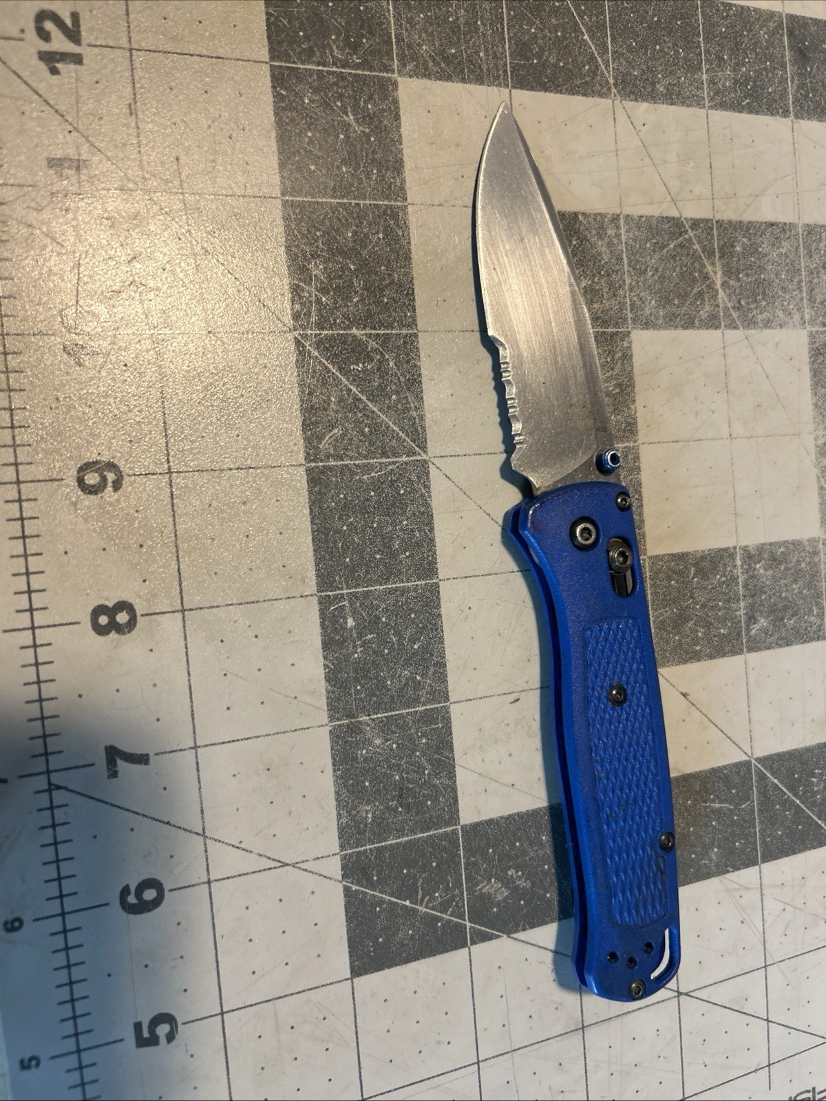 Benchmade Knives Bugout 535 Blue Grivory S30V Pocket Knife