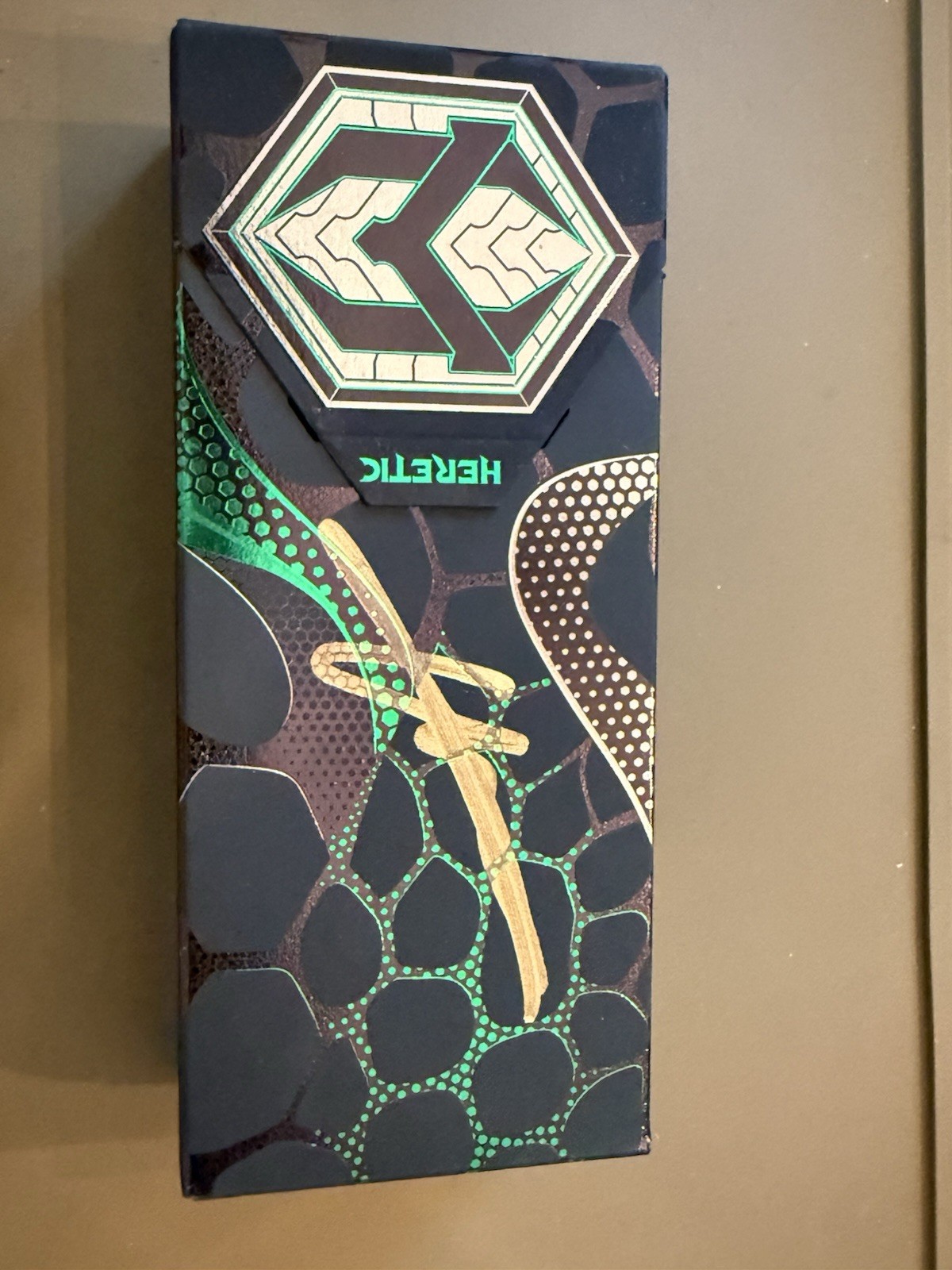 Heretic Knives Medusa Sculpted 80’s Brop Exclusive #15/40