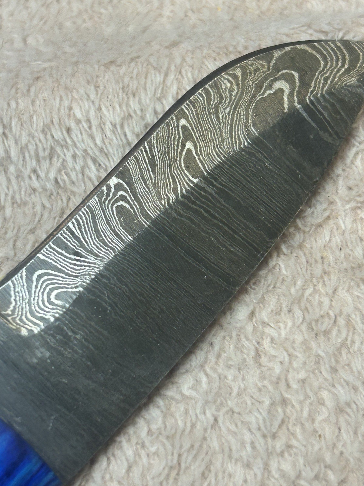 Damascus Steel Fixed Blade Hunting Knife Over 5in Drop Point, Sheath