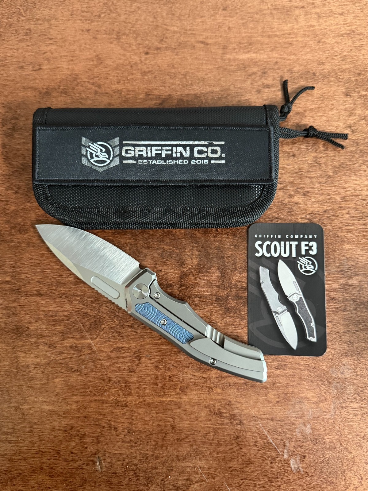 Griffin Co x URBAN Scout F3 Folder – Belt Satin Magnacut & Blurple Titanium