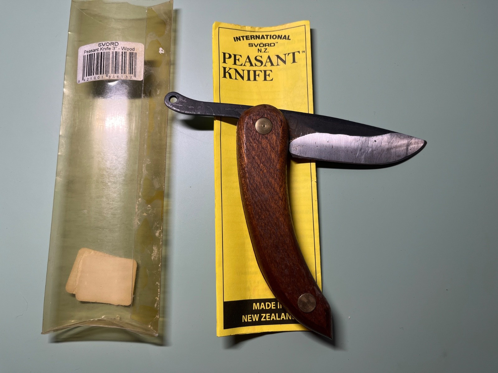 Svord Brown Wood Handle Peasant Pocket Knife New Zealand SV132 Carbon Blade