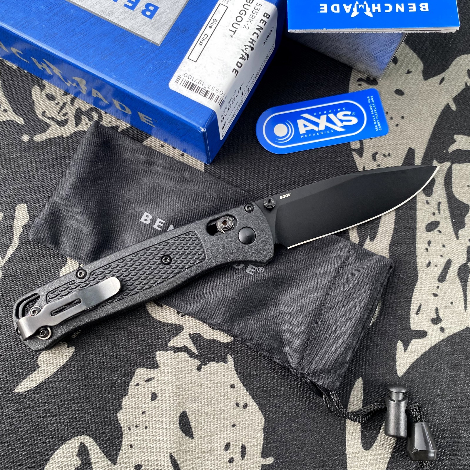 Benchmade 535BK-2 Bugout Black CF-Elite Handle S30V BLADE Folding Knife