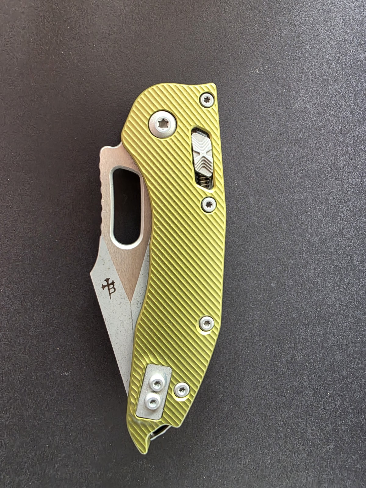Microtech RAM Lok Stitch-Fluted OD Green Aluminum-APOCALYPTIC M390MK Blade